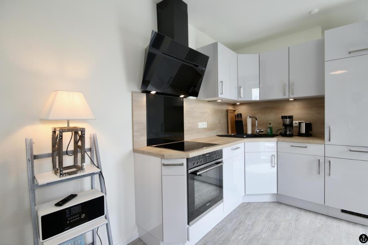 Kapitaenshaus 5 Apartment Kellenhusen Bagian luar foto